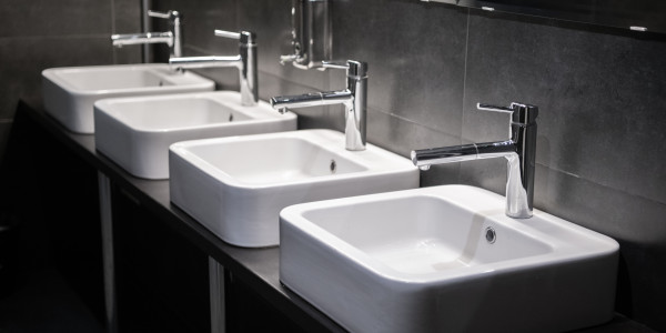 Reformas Integrales de Oficinas y Despachos Sant Martí · Reformasde Baños / Lavabos / Aseos